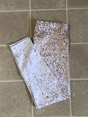 ZYIA White Crop Leggings with Gold Speckle Print